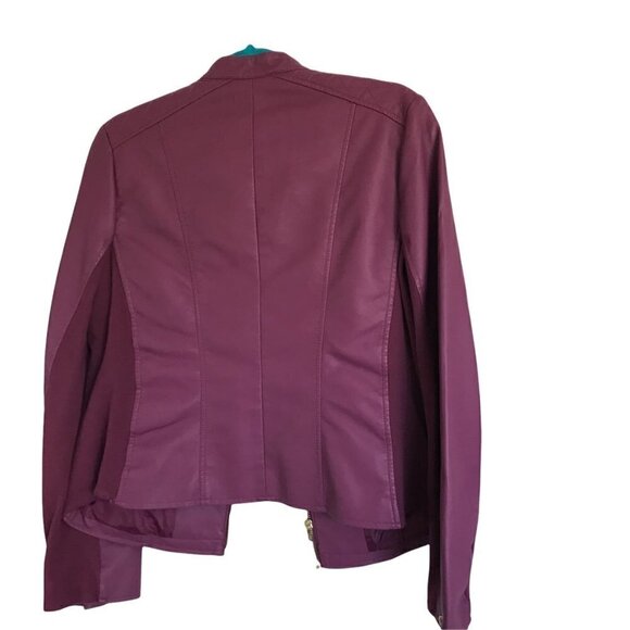 Andrew Marc NWOT Faux Leather Jacket Women's Sz Medium Zip Front in Berry Pink - Picture 2 of 5